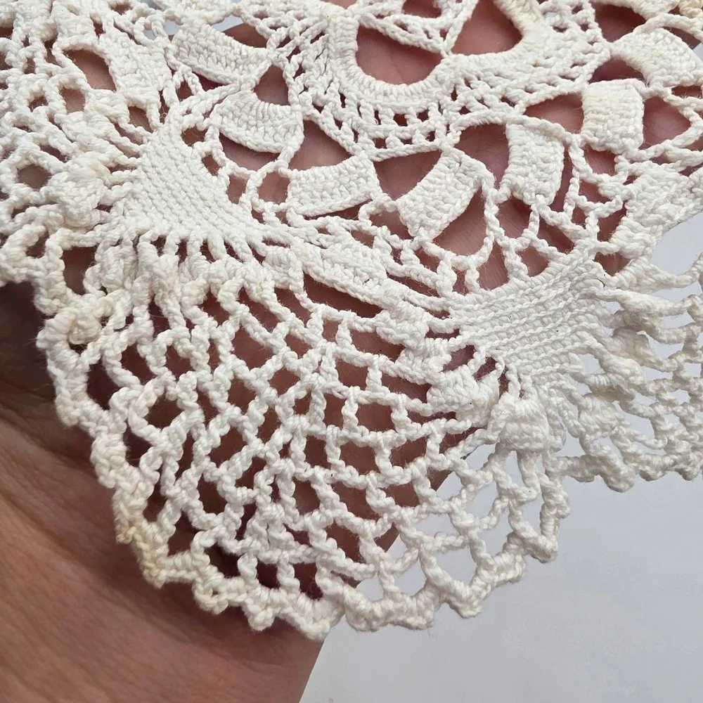 Vintage Hand Crochet Cotton Lace Doily Cream Floral Round 6.5 Cottagecore N4